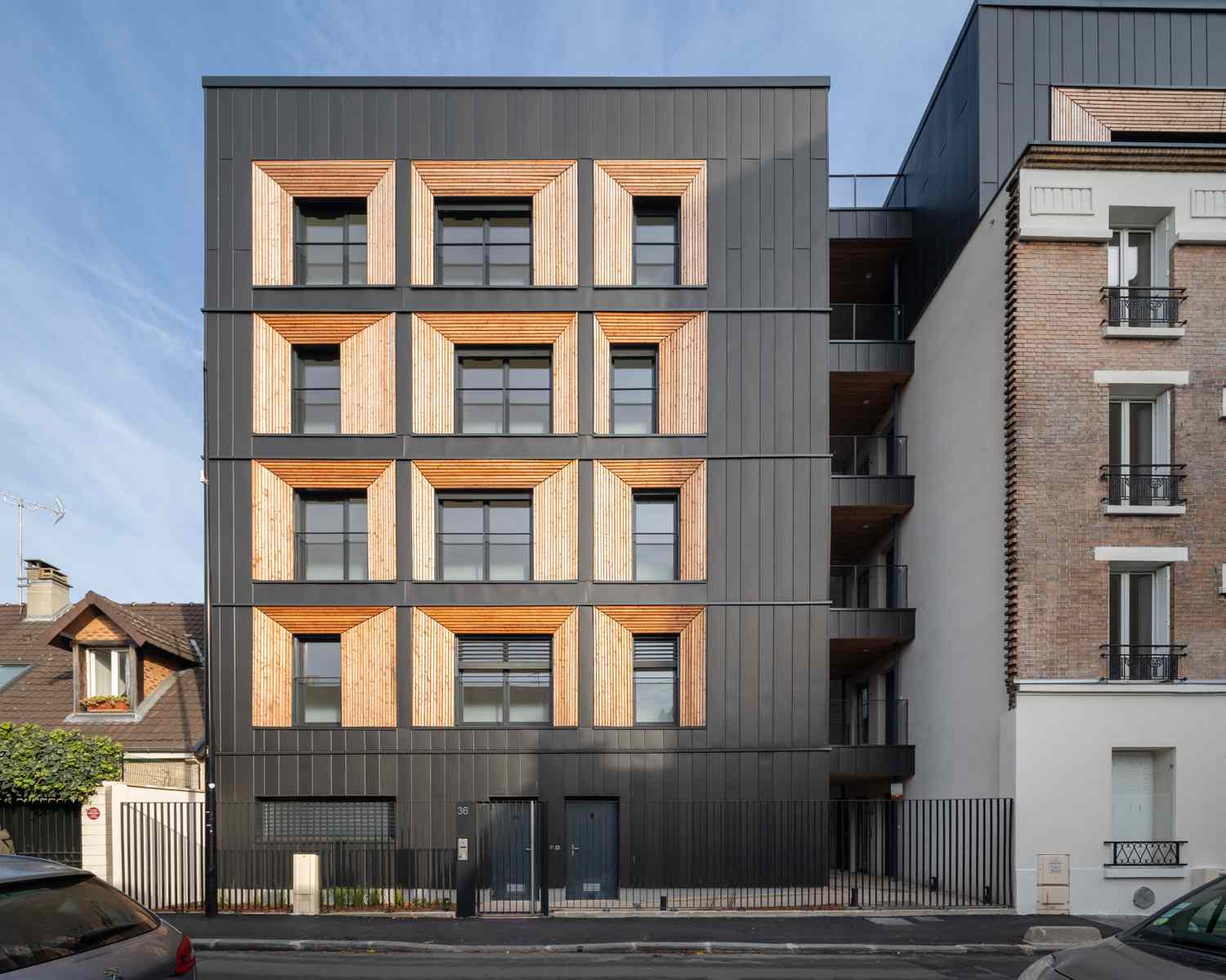 Saving Energy Requires Smaller House home windows Nevertheless Architects Like Them Giant