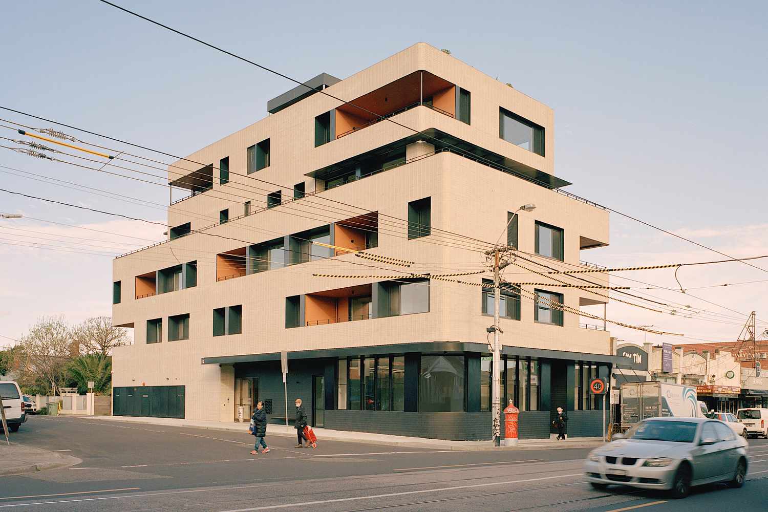 Australian Home Displays How Single Stairs Make Small Buildings Larger